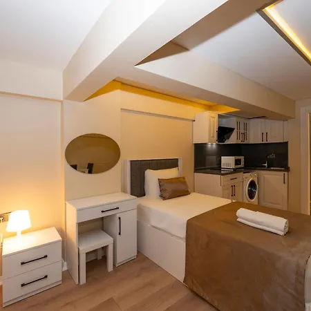 Aiza Aparthotel