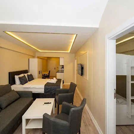 Lejlighedshotel Aiza 4*