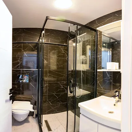 Aiza Aparthotel Istanbul
