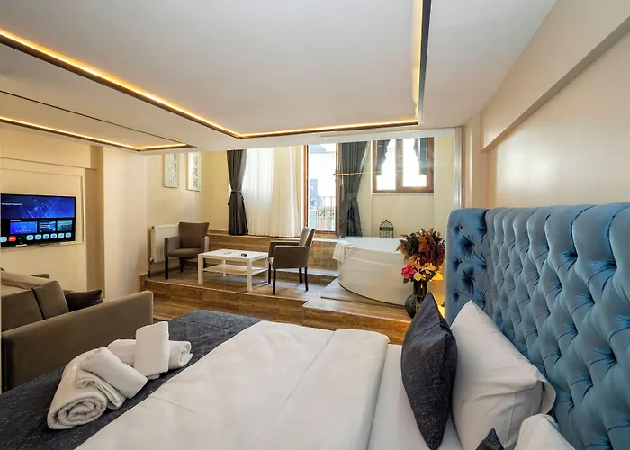 Aiza Hotel apartamentowy 4*