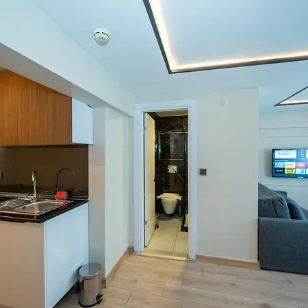 Apart Otel Aiza Nişantaşı 4*