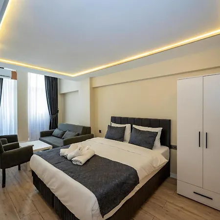 Aiza Nisantasi Aparthotel 4*